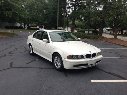 2003 clean snow white bmw 530i base sedan 4-door 3.0l low reserve!!!