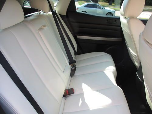 2011 Mazda CX-7 - 10,000 miles - custom white leather interior - CX7 - Warranty, image 3