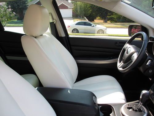 2011 Mazda CX-7 - 10,000 miles - custom white leather interior - CX7 - Warranty, image 4