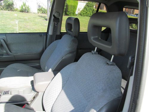 1999 Honda Passport EX Sport Utility 4-Door 3.2L, US $3,800.00, image 4