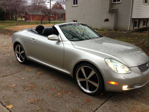 2005 lexus sc430 convertible 2-door 4.3l very clean no reserve!