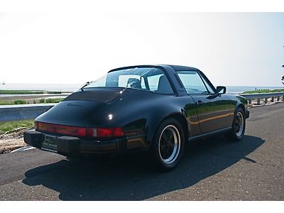 1986 PORSCHE 911 TARGA