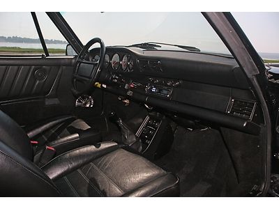 1986 PORSCHE 911 TARGA