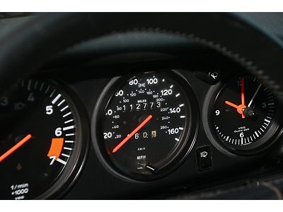 1986 PORSCHE 911 TARGA