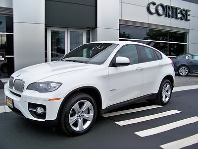 2012 bmw x6  xdrive50i loaded! nav, cold weather pkg, rear cam, rear dvd, roof