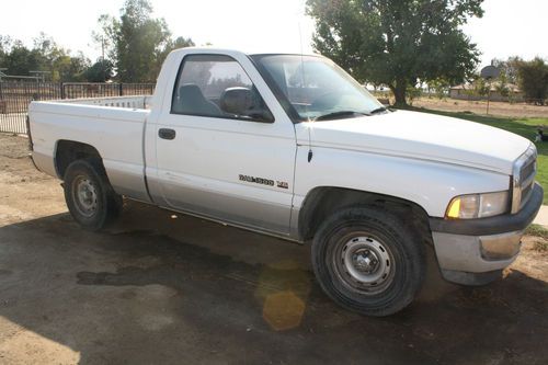 2001 dodge ram 1500 ws standard cab pickup 2-door 3.9l