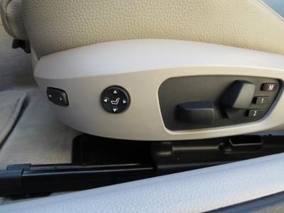2010 BMW 135i Convertible Premium Package/Cold Weather Package/Heated Seats, US $29,989.00, image 9