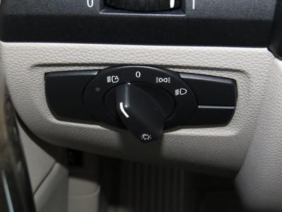 2010 BMW 135i Convertible Premium Package/Cold Weather Package/Heated Seats, US $29,989.00, image 21