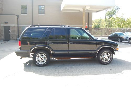 1998 chevrolet blazer ls sport utility 4-door 4.3l