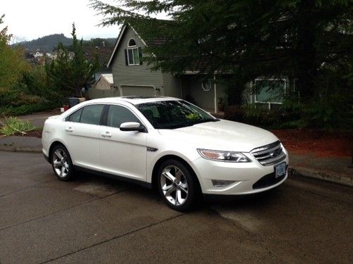 2010 ford taurus sho sedan 4-door 3.5l