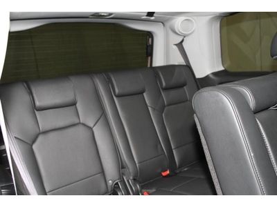 No Reserve Sunroof AWD 3rd Row Navigation, image 8