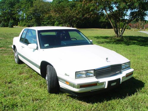 1986 cadillac eldorado garage kept clean