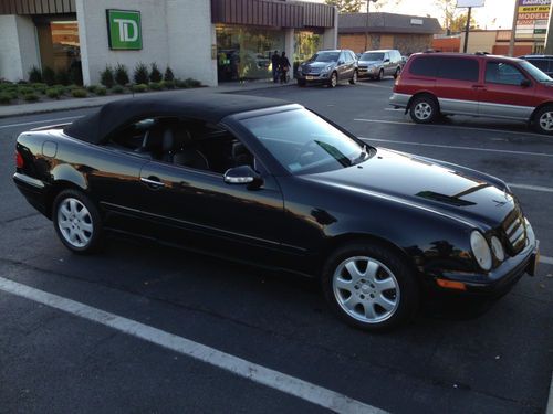 2001 Mercedes-Benz CLK320 Convertible black on black beauty with only 43,519 mi, image 9