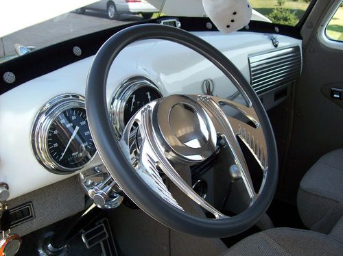 1951 CHEVROLET PICK UP STREET ROD  FULL CUSTOM  RESTORED GORGEOUS, image 21