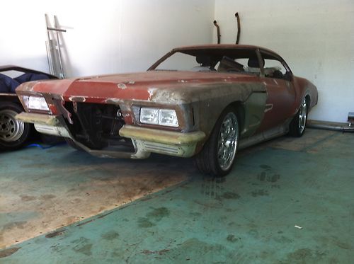 72 riviera gs highly modified project