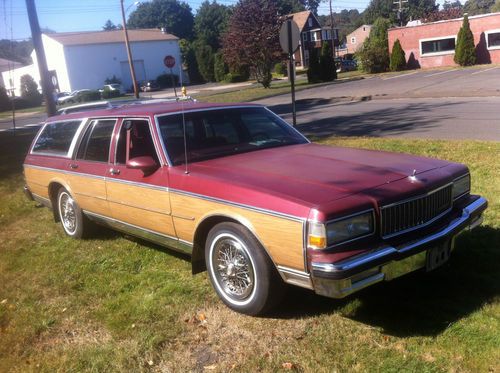 1990 chevrolet caprice classic wagon 4-door 5.0l