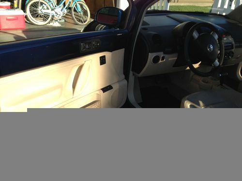 2004 Volkswagen New Beetle~ Custom Rims, Cute, Clean Car!!!, image 12