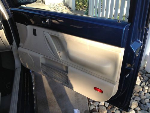 2004 Volkswagen New Beetle~ Custom Rims, Cute, Clean Car!!!, image 13