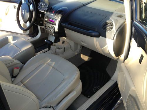 2004 Volkswagen New Beetle~ Custom Rims, Cute, Clean Car!!!, image 14