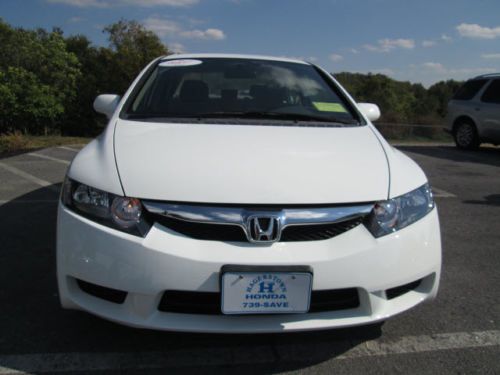 LX 61K HONDA CERTIFIED CD AUTO AUTO CLIMATE WHITE / TAN TRIP COMPUTER, image 2