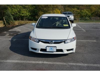 LX 61K HONDA CERTIFIED CD AUTO AUTO CLIMATE WHITE / TAN TRIP COMPUTER, image 18