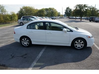 LX 61K HONDA CERTIFIED CD AUTO AUTO CLIMATE WHITE / TAN TRIP COMPUTER, image 20