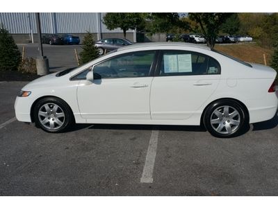 LX 61K HONDA CERTIFIED CD AUTO AUTO CLIMATE WHITE / TAN TRIP COMPUTER, image 23