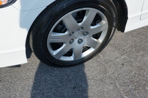 LX 61K HONDA CERTIFIED CD AUTO AUTO CLIMATE WHITE / TAN TRIP COMPUTER, image 24