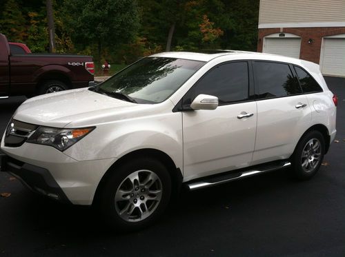 I would like to sell my great 2007 mdx tech/ entertainment package .( aspen whit