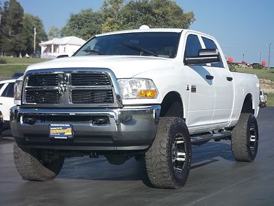 2011 Dodge Ram 2500 SLT Crew cab 6.7 Cummins Diesel A/T Lifted 4x4 4wd One Owner, image 3