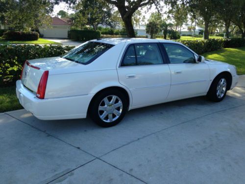 2007 cadillac dts luxury edition - estate sale