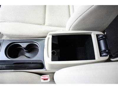 2.3L CD Cloth SAT Radio AUX Input Traction Control FWD ABS A/C, US $11,997.00, image 38
