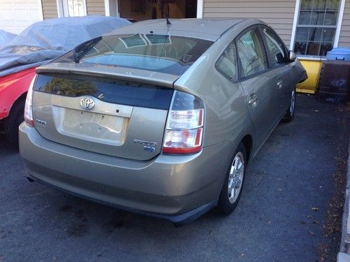 2005 toyota prius complete car for parts