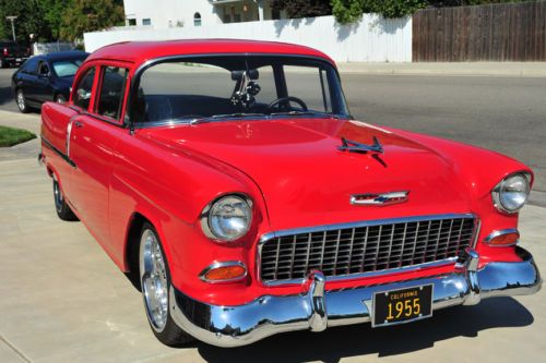Restored 1955 Chevy 210 Post 2DR 56 57 StreetRod 350/350 AC PDB Tilt PS Posi, image 15