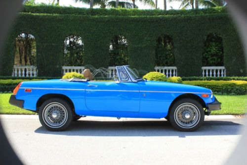 STUNNING 1980 MGB  FIRST TITLED 2012  21K MILES OVERDRIVE, image 2