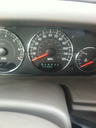 2004 Chrysler Sebring Base Sedan 4-Door 2.4L No Reserve, image 2