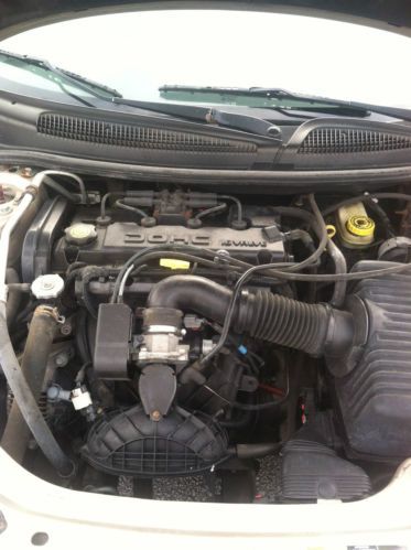 2004 Chrysler Sebring Base Sedan 4-Door 2.4L No Reserve, image 3
