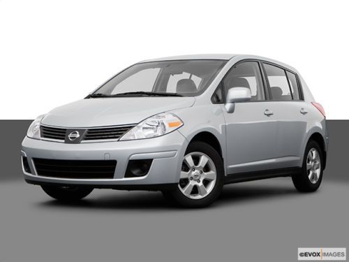 2008 nissan versa sl hatchback 4-door 1.8l