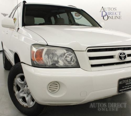 2004 toyota fwd w/clean carfax