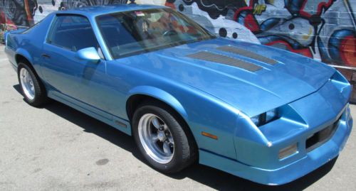 1985 chevy camaro z28- iroc z- california car