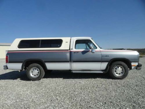 1991 dodge ram 1500 le **only 58,318 original miles** none nicer!! v-8 5speed