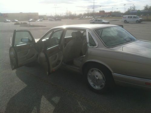 1996 jaguar xj6 base sedan 4-door 4.0l