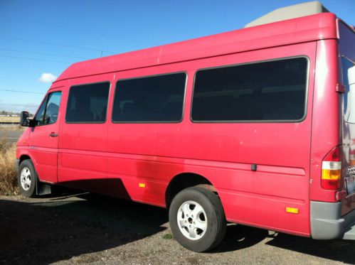 2006 dodge sprinter 2500 base standard passenger van 3-door 2.7l