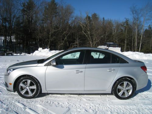 2013 chevy cruze lt2 lt sedan 1.4 liter turbo loaded leather only 23,900 miles !