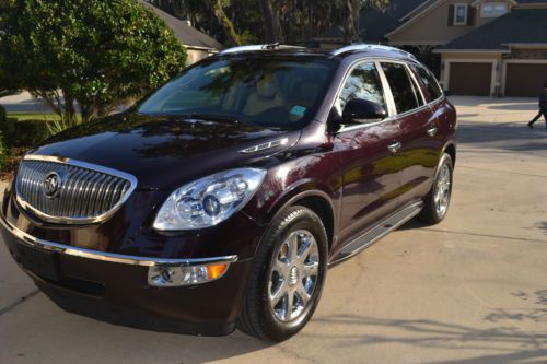 Warranty to 75k conveys, dark crimson, dvd entertainment, rear camera, seats 8