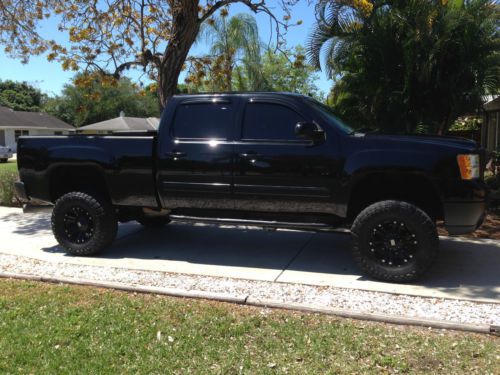 2009 gmc sierra 2500 hd z71 slt crew cab 6.6l duramax monster blacked out!!