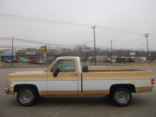 All original 305 Chevy Silverado 1978 excellent condition everything works, image 2