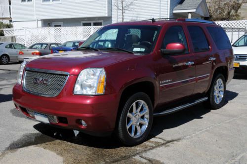 One owner 2007 denali nav, sunroof, entertainment loaded