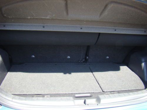 2011 TOYOTA YARIS 5 SPEED MANUAL HATCHBACK SUPER LOW MILES FUEL SAVER NO RESERVE, image 29