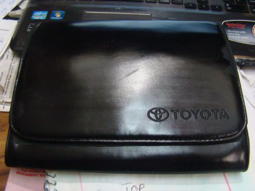 2011 TOYOTA YARIS 5 SPEED MANUAL HATCHBACK SUPER LOW MILES FUEL SAVER NO RESERVE, image 57